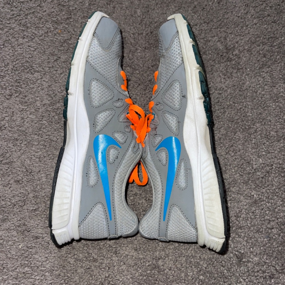 Nike Revolution 2 Running Shoes Sneakers - Picture 6 of 8